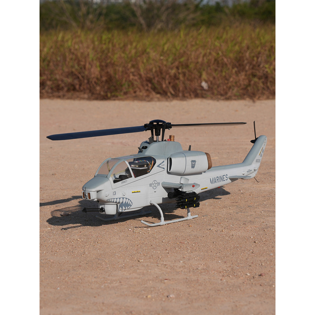 WOLFBUSH&ROBAN AH-1W 470-Class 2.4G 6CH Dual-Rotor RC Military Helicopter Model with GPS Positioning, Synchronized Turret & Left/Right-Hand Control (RTF Version/Grey)