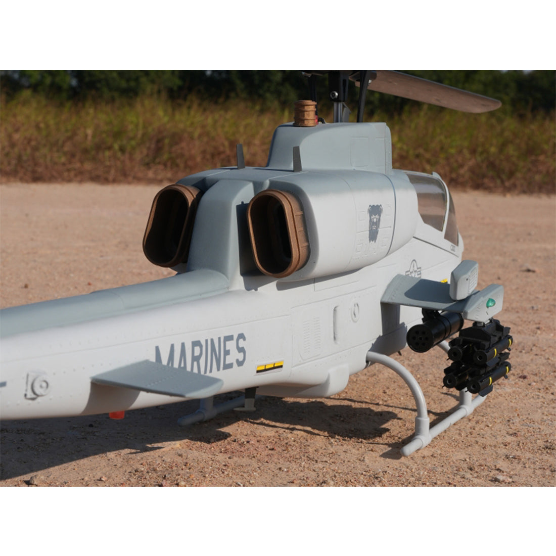 WOLFBUSH&ROBAN AH-1W 470-Class 2.4G 6CH Dual-Rotor RC Military Helicopter Model with GPS Positioning, Synchronized Turret & Left/Right-Hand Control (RTF Version/Grey)